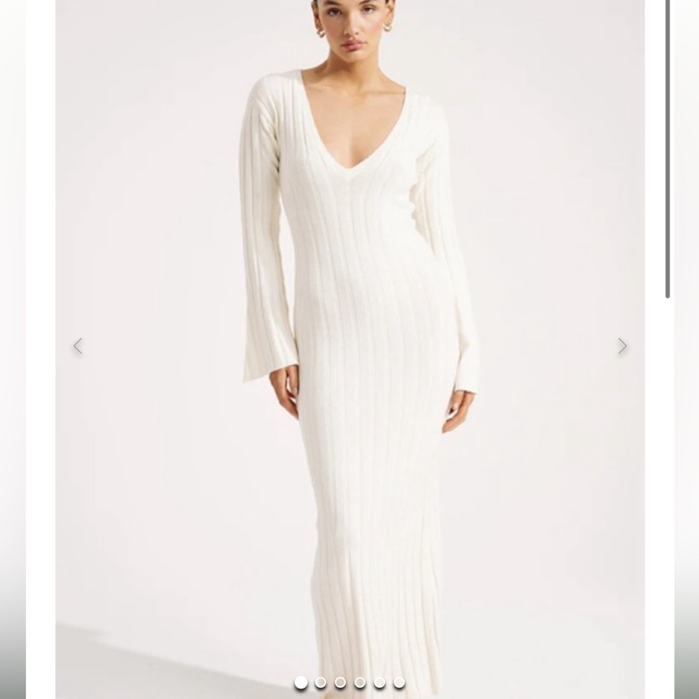 SYLK Cream/ White Maxi Long Sleeve Dress Size S